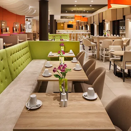 - Toulouser Allee By Ihg Hotel Dusseldorf