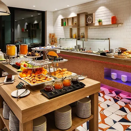 Hotel – Toulouser Allee, An Ihg