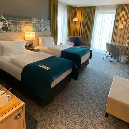 – Toulouser Allee, An Ihg 4* Düsseldorf