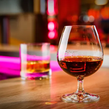 - Toulouser Allee By Ihg Отель Дюссельдорф