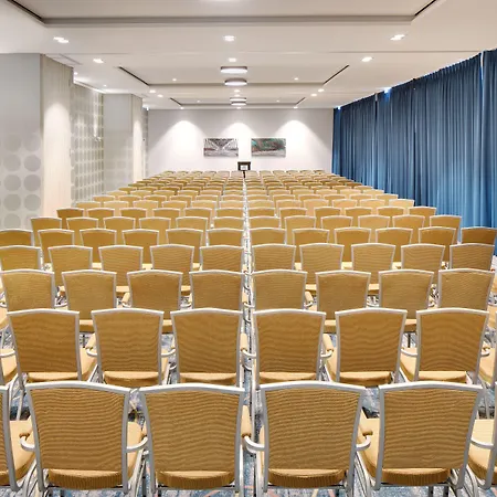 - Toulouser Allee By Ihg מלון דיסלדורף