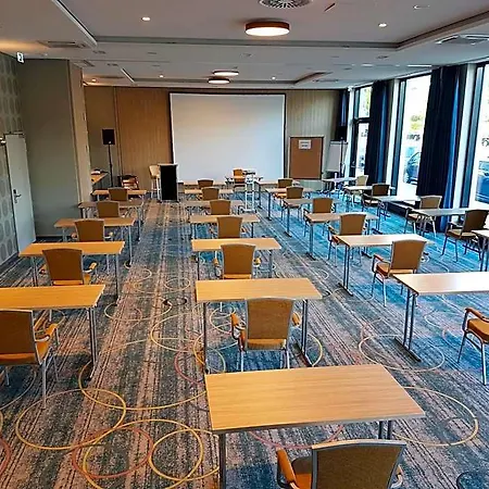 - Toulouser Allee By Ihg Hotel 4*
