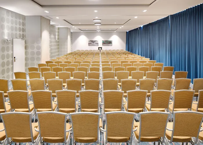 - Toulouser Allee By Ihg Szálloda Düsseldorf