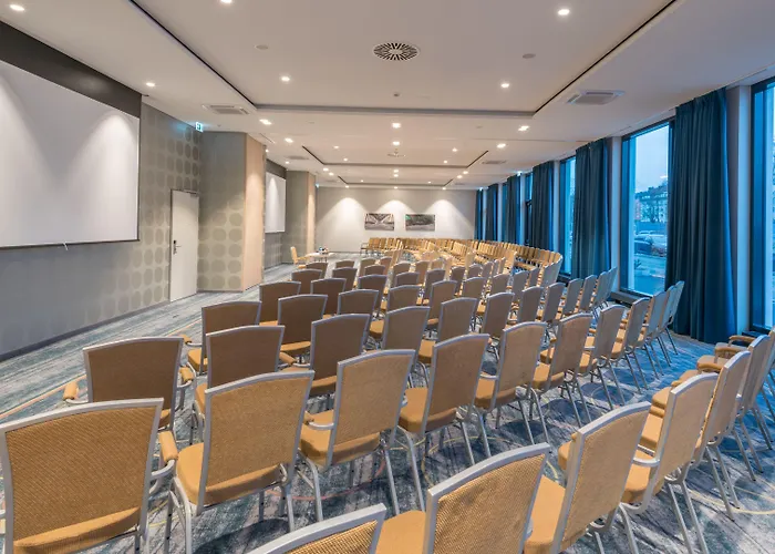 – Toulouser Allee, An Ihg Düsseldorf